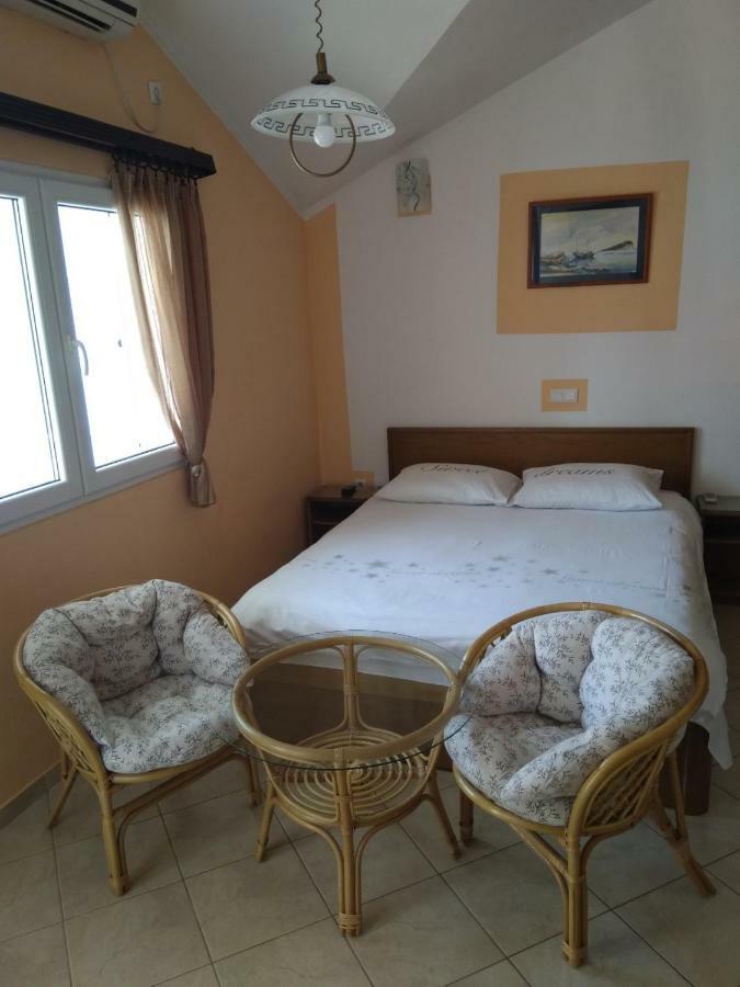 Apartments Lanterna Tivat Ngoại thất bức ảnh